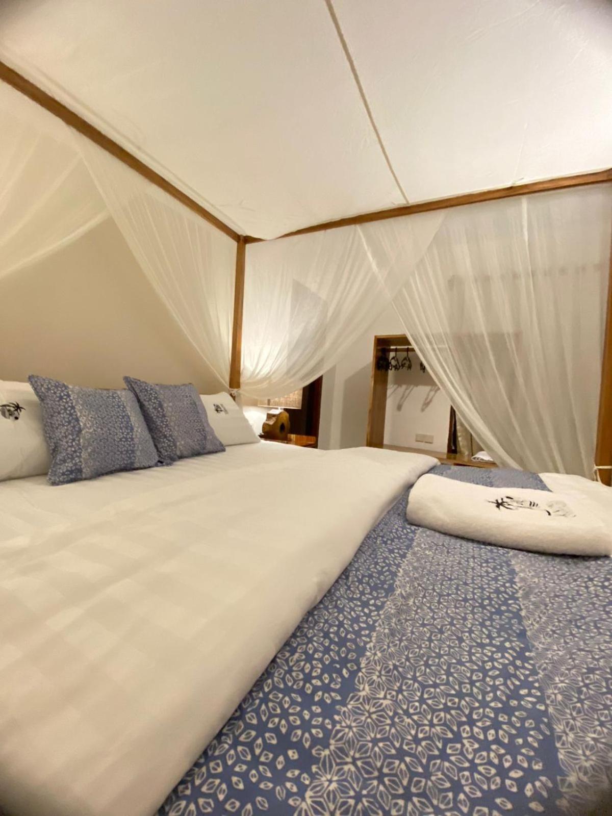 Josepha Cottage Ngurbloat Dış mekan fotoğraf