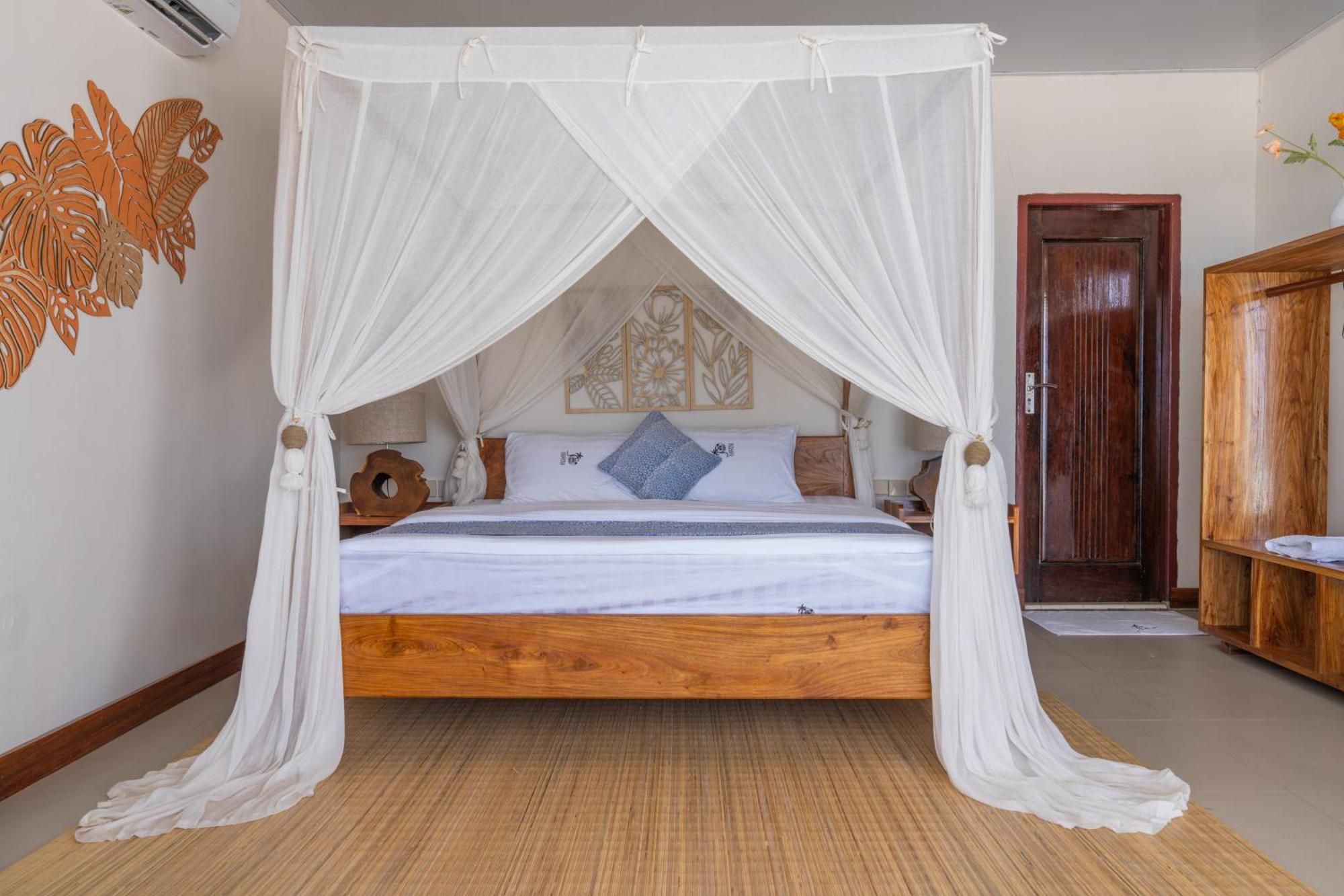 Josepha Cottage Ngurbloat Dış mekan fotoğraf